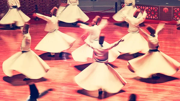 Semazen Oder Wirbelnde Derwische Konya Sufi Wirbelnde Derwische Semazen Tanzen — Stockfoto