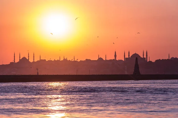 Pôr Sol Kadikoy Istanbul Peru — Fotografia de Stock