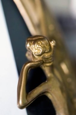 Bronz heykel profili