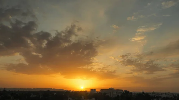 Silhouette Una Città Mediterranea Tramonto — Foto Stock