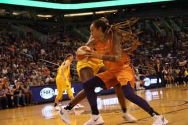 Phoenix Talking Stick Resort Arena'da Phoenix, Az / Amerika 14 Haziran 2019 de Phoenix Mercury için Brittney Griner merkezi.