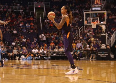 Phoenix, Arizona, ABD, 7 Temmuz 2019: Phoenix Mercury ve Atlanta Dream basketbol maçı  