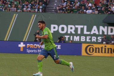 Oregon, Amerika Birleşik Devletleri - 23 Ağustos 2019 : Cristian Roldan Seattle Sounders Fc Portland Providence Park'ta