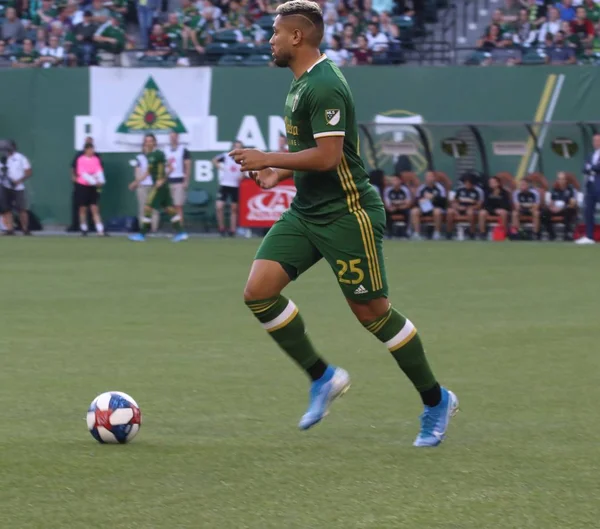 Oregon, Amerika Birleşik Devletleri - 23 Ağustos 2019 : Portland Timbers için Bill Tuiloma defans Portland Providence Park'ta
