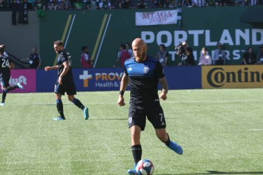 Magnus Eriksson, Portland 'daki Providence Park' taki San Jose depremlerinde orta saha oyuncusu..