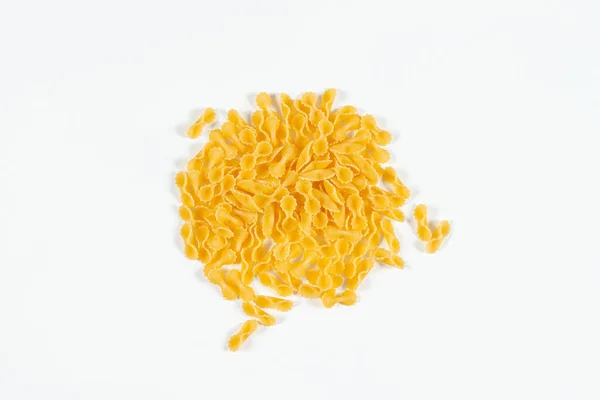 Pasta Farfalline Κορυφαία Προβολή Λευκό Φόντο Κοντινό Πλάνο Ωμά Άψητα — Φωτογραφία Αρχείου