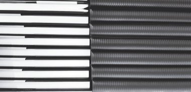 Beyaz ve siyah omurga ya da eyer kitabının yakın plan dizilimi ve çizgisi arka plan için hazırlanıyor. Nesne, Eğitim ve Kütüphane konsepti sanat grubu