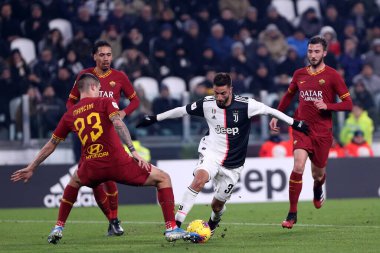 Torino, İtalya. 22 Ocak 2020. Coppa Italia 'da. Juventus Fc Roma 'ya karşı. Juventus FC 'den Rodrigo Bentancur iş başında. 