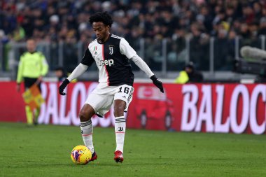 Torino, İtalya. 22 Ocak 2020. Coppa Italia 'da. Juventus Fc Roma 'ya karşı. Juventus FC 'den Juan Cuadrado iş başında .