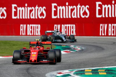 Monza, İtalya. 6-8 Eylül 2019. İtalya Formula 1 Grand Prix 'si. Scuderia Ferrari 'den Charles Leclerc İtalya' nın F1 Grand Prix 'si sırasında yolda