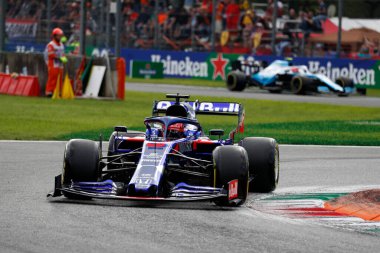 Monza, İtalya. 6-8 Eylül 2019. İtalya Formula 1 Grand Prix 'si. Red Bull 'dan Daniil Kvjat Toro Rosso Honda İtalya' nın Formula 1 Grand Prix 'sinde piste çıkıyor.