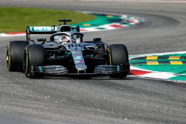 Monza, İtalya. 6-8 Eylül 2019. İtalya Formula 1 Grand Prix 'si. Mercedes AMG Petronas Motorsport 'tan Lewis Hamilton İtalya Formula 1 Grand Prix' sinde pistte