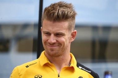 Monza, İtalya. 6-8 Eylül 2019. İtalya Formula 1 Grand Prix 'si. Renault F1 takımından Nico Hulkenberg İtalya 'nın F1 Grand Prix' sinde çayırda