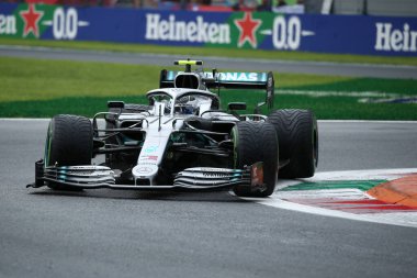 Monza, İtalya. 6-8 Eylül 2019. İtalya Formula 1 Grand Prix 'si. Mercedes AMG Petronas Motorsport 'tan Valtteri Bottas İtalya F1 Grand Prix antrenmanı sırasında pistte