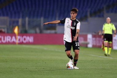 Roma. İtalya. 17 Haziran 2020. İtalya Kupası Finali. Ssc Napoli, Juventus Fc 'ye karşı. Juventus FC 'den Paulo Dybala iş başında. .   