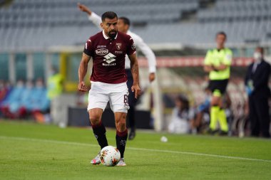 Torino. İtalya. 19 Haziran 2020. İtalyan Serisi A. Torino Fc Parma Calcio 'ya karşı. Torino FC 'den Tomas Rincon iş başında   .