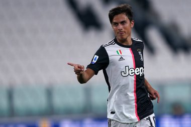 Torino (İtalya) 26 Haziran 2020. İtalyan Serisi A. Juventus Fc, Us Lecce 'a karşı. Juventus FC 'den Paulo Dybala gol attıktan sonra kutluyor  .   