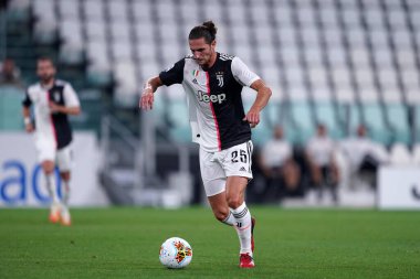 Torino (İtalya) 26 Haziran 2020. İtalyan Serisi A. Juventus Fc, Us Lecce 'a karşı. Juventus FC 'den Adrien Rabiot  .   