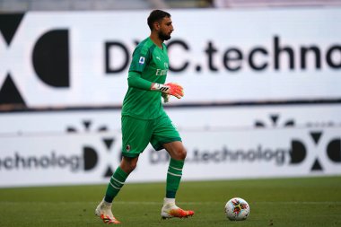 Milano (İtalya) 28 Haziran 2020. Ac Milan ile As Roma arasındaki A Serisi karşılaşmasında Ac Milan 'dan Gianluigi Donnarumma. 