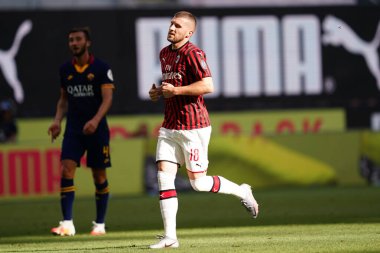 Milano (İtalya) 28 Haziran 2020. Ac Milan ile As Roma arasında oynanan A Serisi karşılaşmasında Ac Milan 'lı Ante Rebiç. 