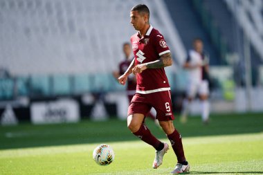 Torino, İtalya. 4 Temmuz 2020. İtalya Futbol Ligi Serisi A. Juventus Fc Torino Fc 'ye karşı. Torino FC 'den Armando Izzo     