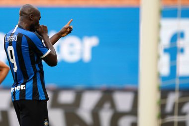 Milano, İtalya. 05 Temmuz 2020. FC Internazionale ile Bologna Calcio arasında oynanan Serie A maçı sırasında FC Internazionale takımından İtalyan futbolcu Serie A. Romelu Lukaku.
