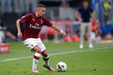 Milano, (İtalya). 15 Temmuz 2020. İtalyan Serisi A. Ac Milan, Parma Calcio 'ya karşı. Ac Milan 'dan İsmail Bennacer    . 