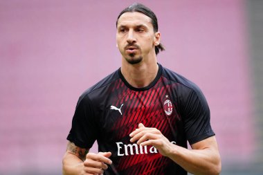 Milano, (İtalya). 15 Temmuz 2020. İtalyan Serisi A. Ac Milan, Parma Calcio 'ya karşı. Ac Milan 'dan Zlatan Ibrahimoviç    . 
