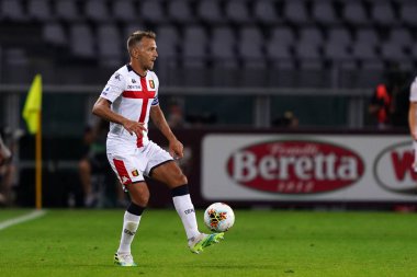 Torino, (İtalyanca). 16 Temmuz 2020. İtalyan Futbol Serisi A. Torino Fc, Genoa Cfc 'ye karşı. Cenova CFC 'den Domenico Criscito  .   