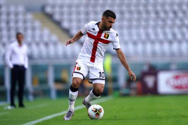 Torino, (İtalyanca). 16 Temmuz 2020. İtalyan Futbol Serisi A. Torino Fc, Genoa Cfc 'ye karşı. Cenova CFC 'den Iago Falque  .   