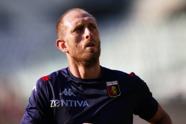 Torino, (İtalyanca). 16 Temmuz 2020. İtalyan Futbol Serisi A. Torino Fc, Genoa Cfc 'ye karşı. Cenova CFC 'den Andrea Masiello  .   