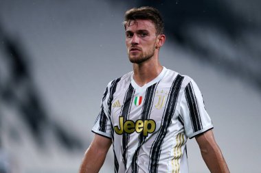 Torino (İtalya) 01 Ağustos 2020. İtalyan Serisi A. Juventus Fc Roma 'ya karşı. Juventus FC 'den Daniele Rugani, 2019-2020 Serie A Şampiyonasını kazandıktan sonra kutlama yaptı. 