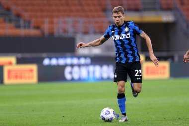 Milano, İtalya. 19 Eylül 2020. Dostça bir maç. Fc Internazionale, Pisa Uc 'a karşı. FC Internazionale 'den Nicolo Barella FC Internazionale ve Pisa Sc arasındaki dostluk maçı sırasında.