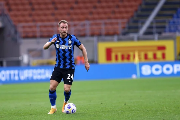 Milano, İtalya. 19 Eylül 2020. Dostça bir maç. Fc Internazionale, Pisa Uc 'a karşı. FC Internazionale 'den Christian Eriksen, FC Internazionale ve Pisa Sc arasındaki dostluk maçı sırasında.