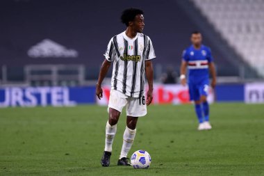 Torino, İtalya. 20 Eylül 2020. Juventus FC 'den İtalyan Serie A. Juan Cuadrado, Juventus Fc ve Uc Sampdoria arasında oynanan Serie A karşılaşmasında görev aldı..   