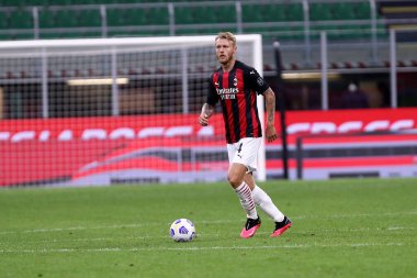 Milano, İtalya. 24 Eylül 2020. Uefa Avrupa Ligi. Ac Milan 'dan Simon Kjaer UEFA Avrupa Ligi' nde Ac Milan ve Fotballklubben Bodo / Glimt arasında oynanan üçüncü ön eleme karşılaşmasında.  