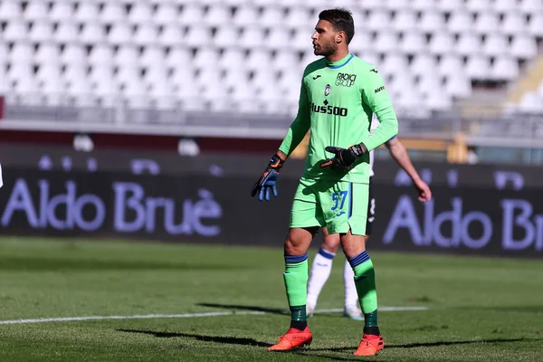 Torino, İtalya. 26 Eylül 2020. Atalanta Bergamasca Calcio takımından Marco Sportiello, Torino Fc ve Atalanta Calcio arasında oynanan A serisi maçında.