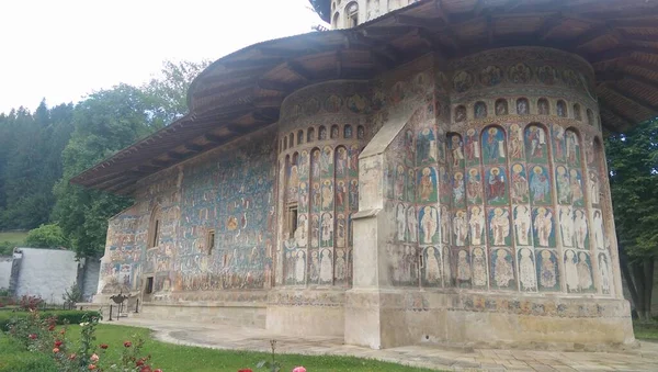 Klasztor Woronetów Rumunii Jeden Rumuńskich Klasztorów Prawosławnych Południowej Bukowinie — Zdjęcie stockowe