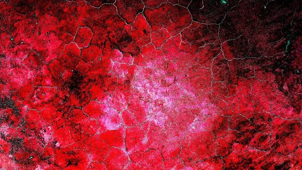 kırmızı çatlamış ya da çatlamış arka plan volkan gibi