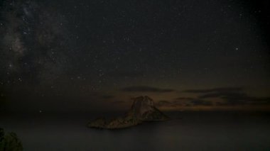 Vedra por la noche con la va lctea. Zaman aşımı. 