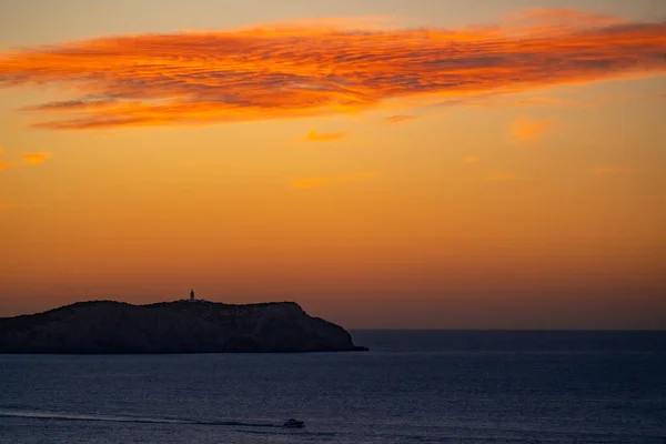 Atardecer on la isla de Ibiza. Sa Conillera.
