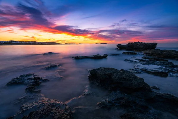 Port des Torrent günbatımı, İbiza.