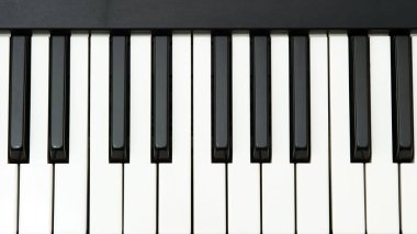 müzik klavyesi izole, üst görünüm