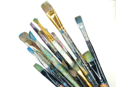 kirli fırçaların bileşimi