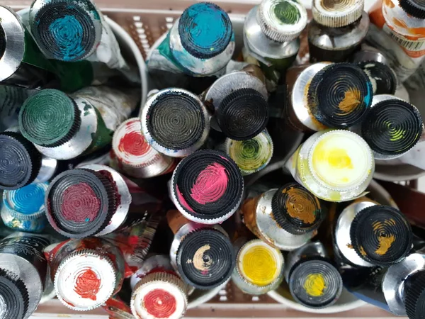 tüpler eski yağlı boyalar