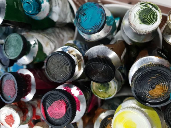 tüpler eski yağlı boyalar