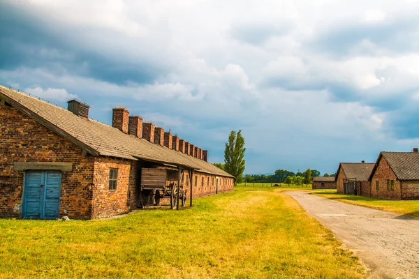 Concentratiekamp Auschwitz Birkenau Doodsbarak Joods Vernietigingskamp Duits Vernietigingskamp Owicim Prikkeldraad — Stockfoto