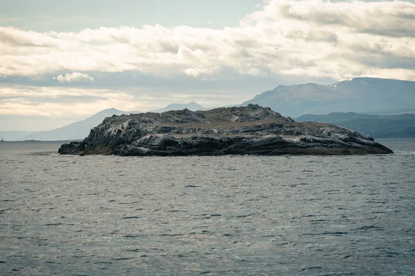 Burası Şehir Merkezinde Dağlar Nehirler Karla Dolu Ushuaia Arjantin Tierra — Stok fotoğraf