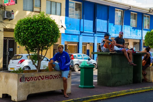 Vista Sobre Centro Cidade Papeete Polinésia Francesa Cheia Pessoas Cores — Fotografia de Stock