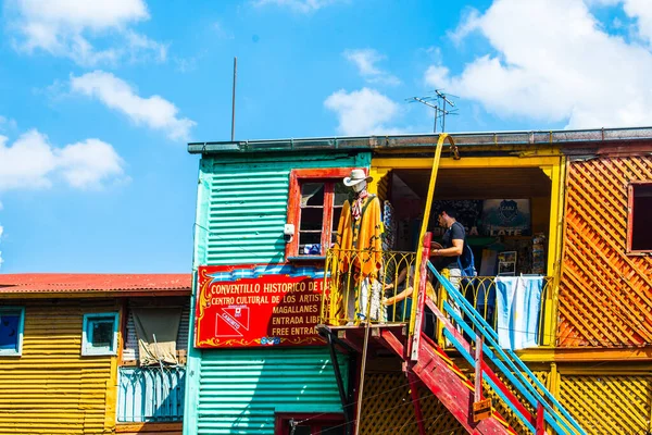 Buenos Aires Argentina 2019 Kleurrijke Oude Gebouwen Beroemde Wijk Caminito — Stockfoto